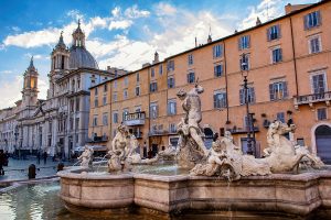 Una fontana di Piazza Navona, ecco cosa vedere a Roma in tre giorni